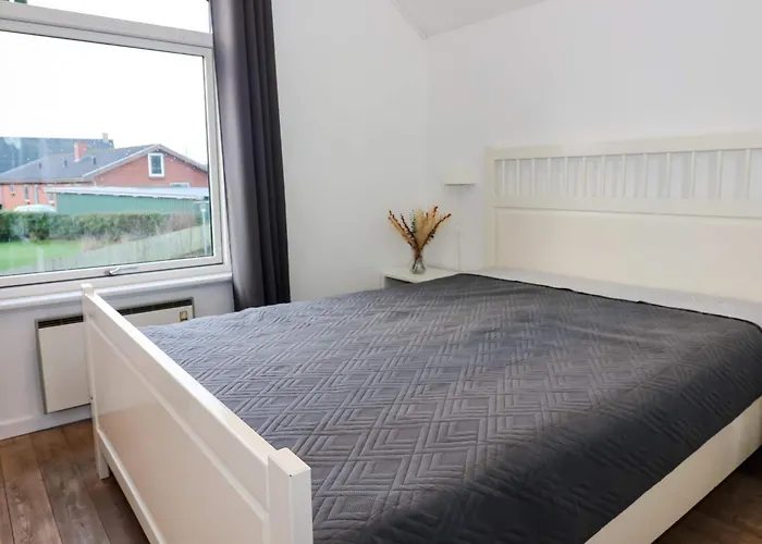 Beachfront Bliss In Hurup - By Traum * Hadsund