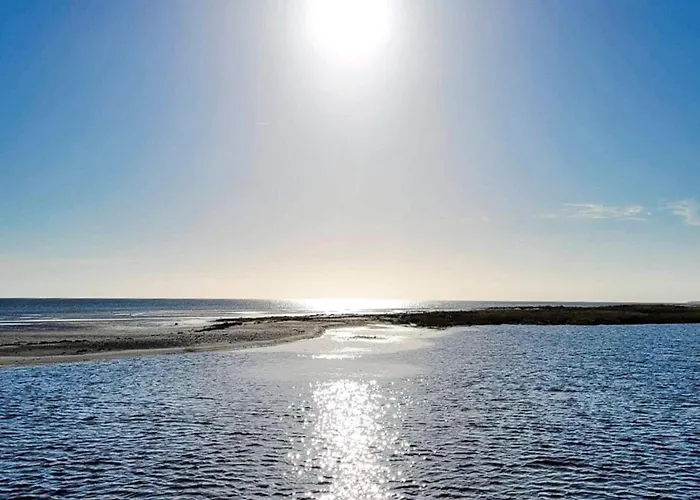 Beachfront Bliss In Hurup - By Traum Hébergement de vacances Hadsund